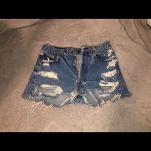 Vintage Levi high waisted denim shorts